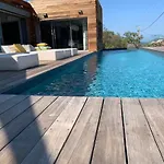 Avec Vue Sur La Baie De Santa Giulia A Porto-vecchio فيلة بورتو فيكشْيو