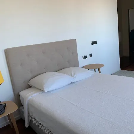 Avec Vue Sur La Baie De Santa Giulia A Porto-vecchio