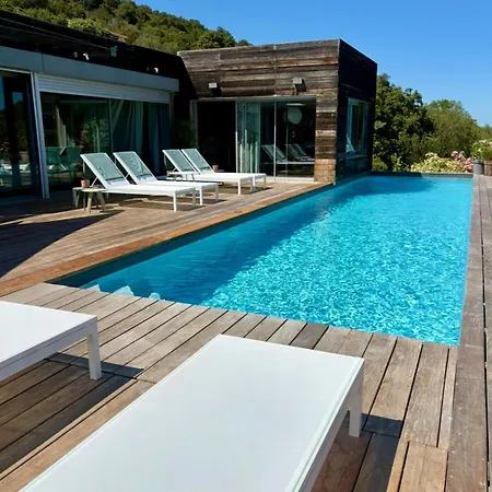 Avec Vue Sur La Baie De Santa Giulia à Porto-vecchio Villa Porto Vecchio