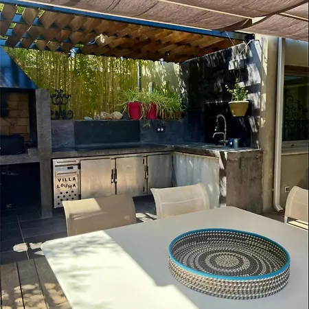 Villa Avec Vue Sur La Baie De Santa Giulia A Porto-vecchio