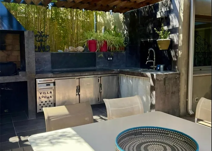 Villa Avec Vue Sur La Baie De Santa Giulia A Porto-vecchio